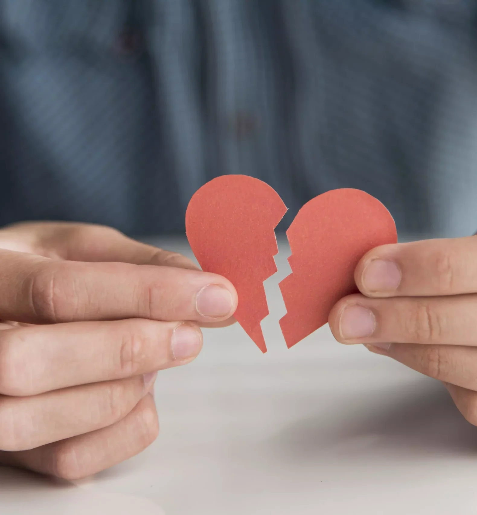 AnyConv.com__close-up-hands-holding-heart-pieces
